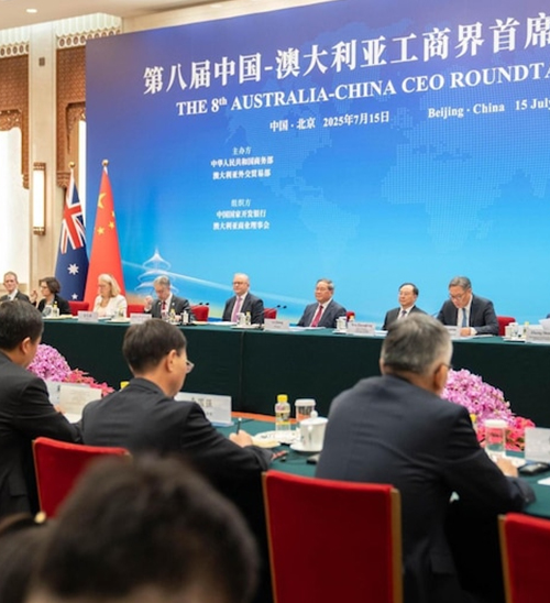 澳洲总理到访长城, 想当场结婚! 中澳达成多项重磅协议, 签证放宽, 大批华人即将来澳