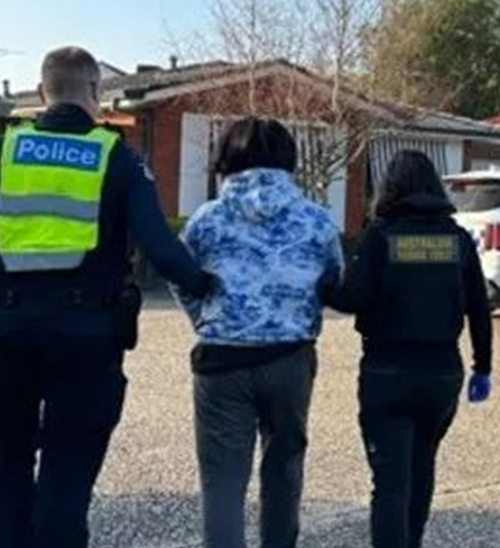 华男从澳洲寄了一个快递到中国，结果获刑2年, 罚款$5000！